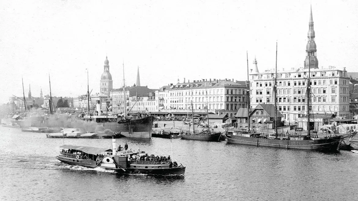 Fotoizstāde “Rīga 100 gados”