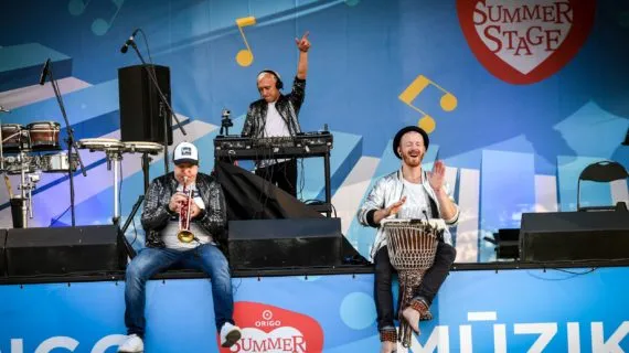 3LIVE Project uz Origo vasaras skatuves