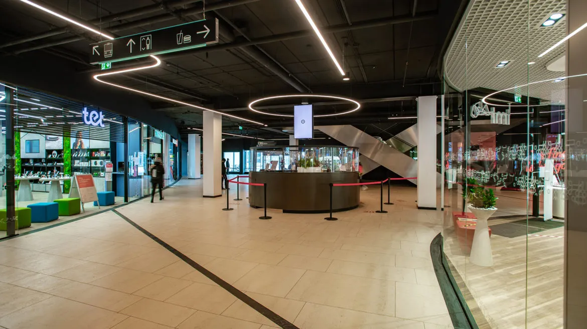 Passage on the 1st floor is now open