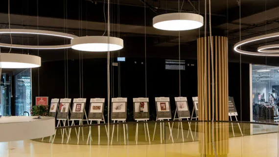 Foto izstāde “Darbs nevar būt privilēģija”