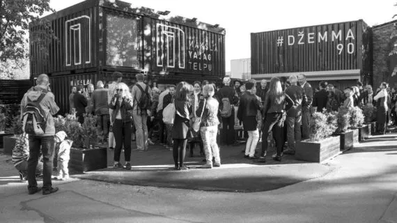 PIE T/C “ORIGO” TIKS ATKLĀTA BRĪVDABAS LIELFORMĀTA FOTO IZSTĀDE “#DŽEMMA90”