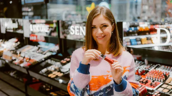 Ko dāvināt Ziemassvētkos? Martas Grigales dāvanu meklējumi t/c “Origo”