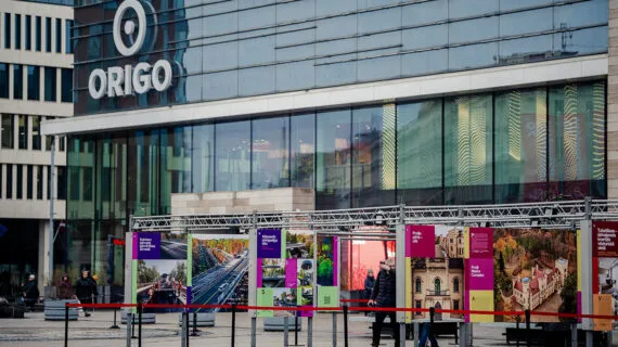 Pie t/c Origo atklāta foto izstāde Arhitektūra. Inženierija. Forma un funkcija