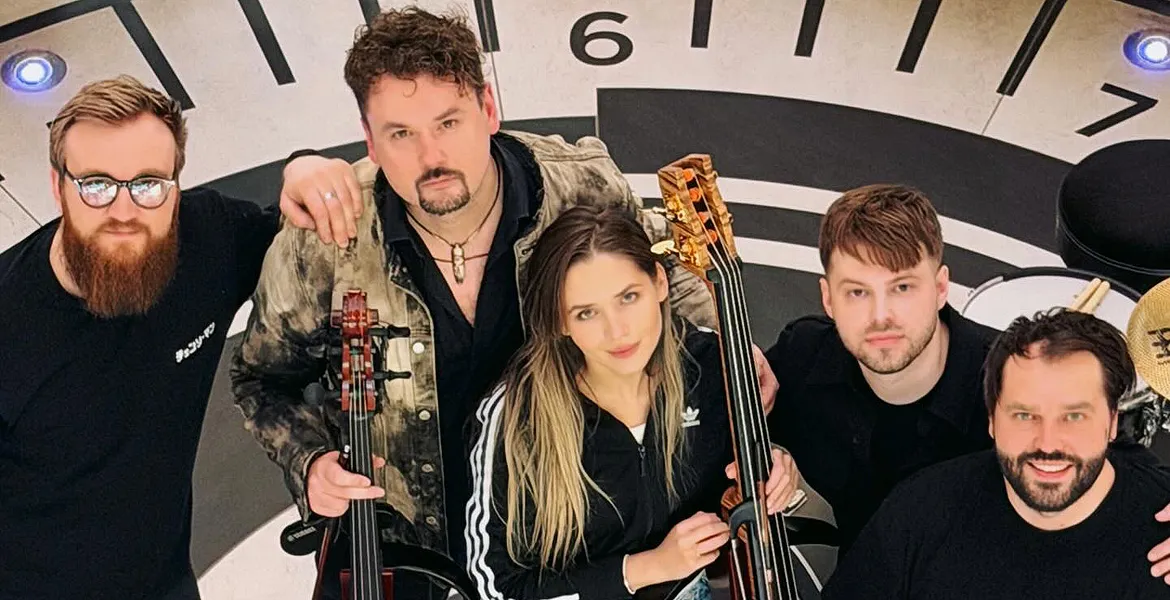 DAGAMBA pārsteidz klausītājus tirdzniecības centrā “Origo” un gatavojas koncerttūrei.